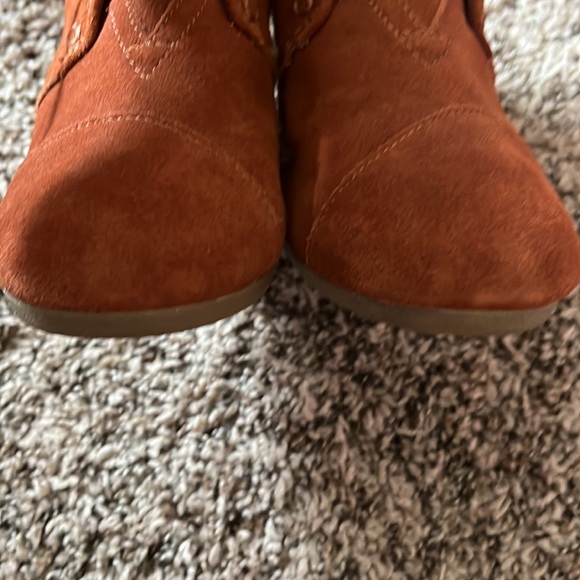 Tom’s Wedge Booties - Picture 7 of 9